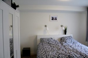 De comfortable slaapkamer